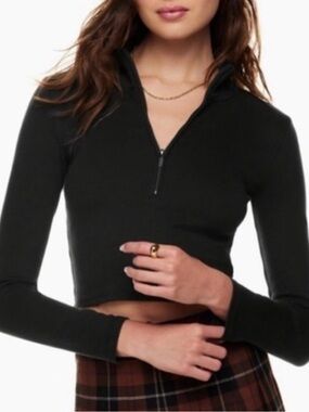 Half Zip Cropped Longsleeve